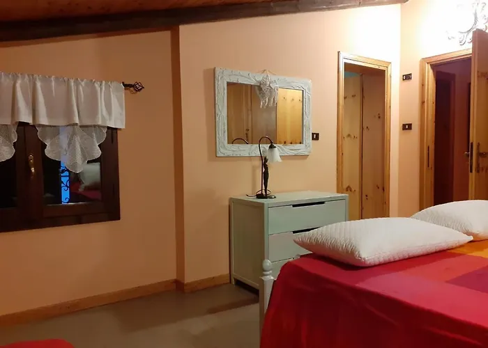 Hostel Casa Rugiada - Castel dʼAiano