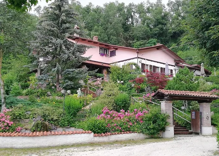 Vandrerhjem Casa Rugiada - *